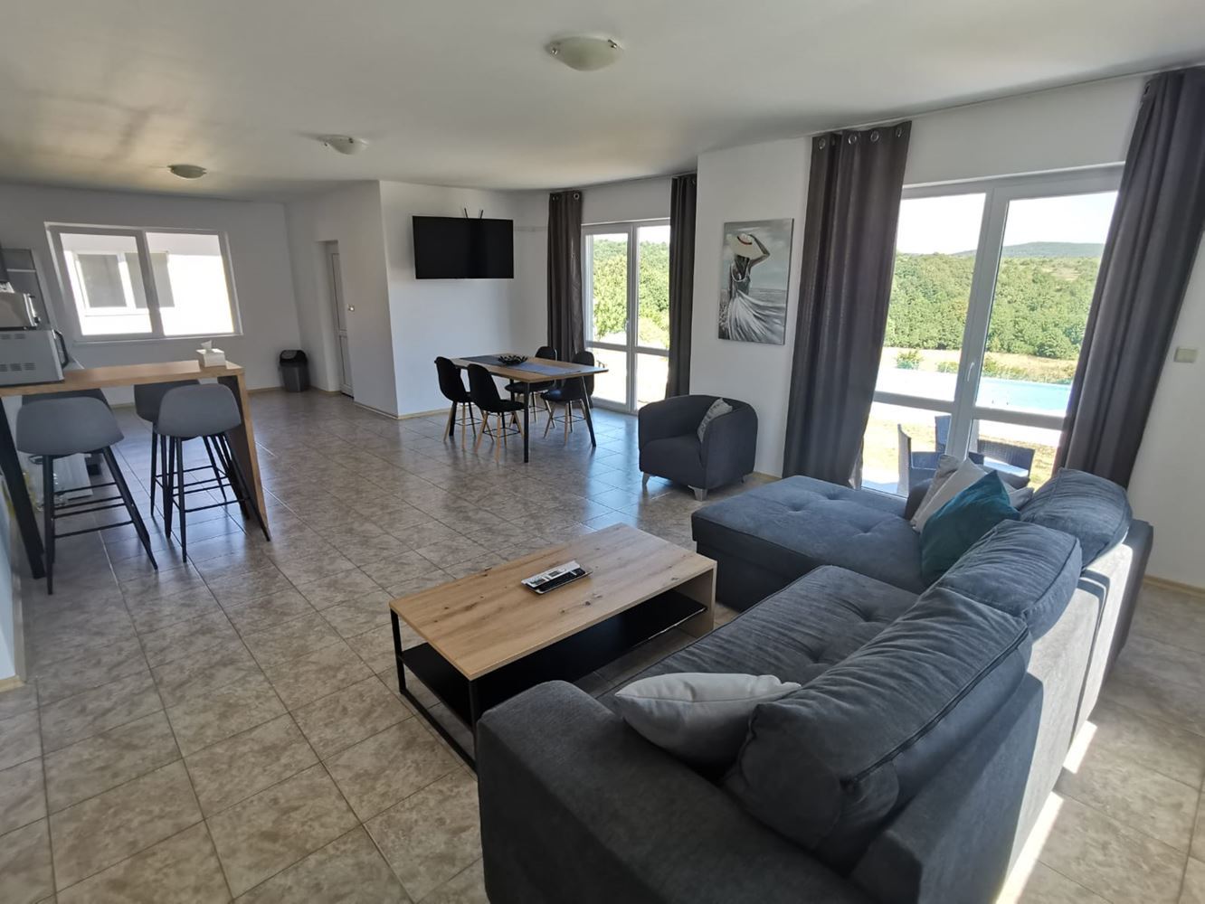 Spacious Single-Storey House with Panoramic Views in an Eco-Complex on the Balkan Mountains