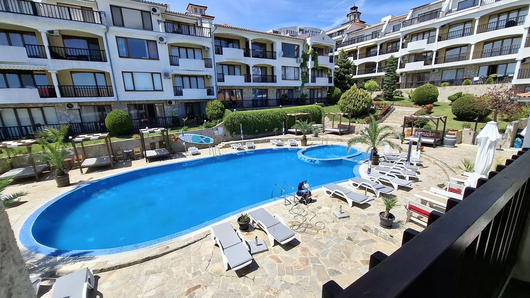 Luxury Three-Storey Townhouse 50 Meters from the Beach – Brand-New Home with Modern Interior and Complete Comfort