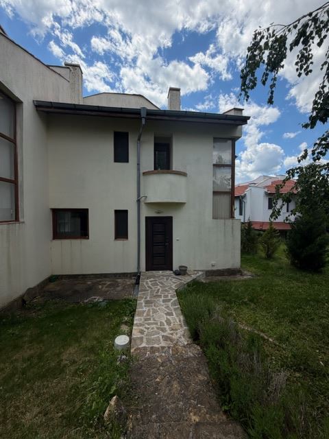 Two-storey house with yard in a gated complex near Sunny Beach – peace, greenery and comfort