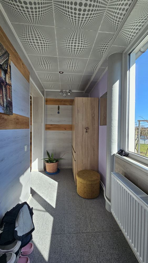 Excellent single-story house with pool and spacious yard in Dyulevo village