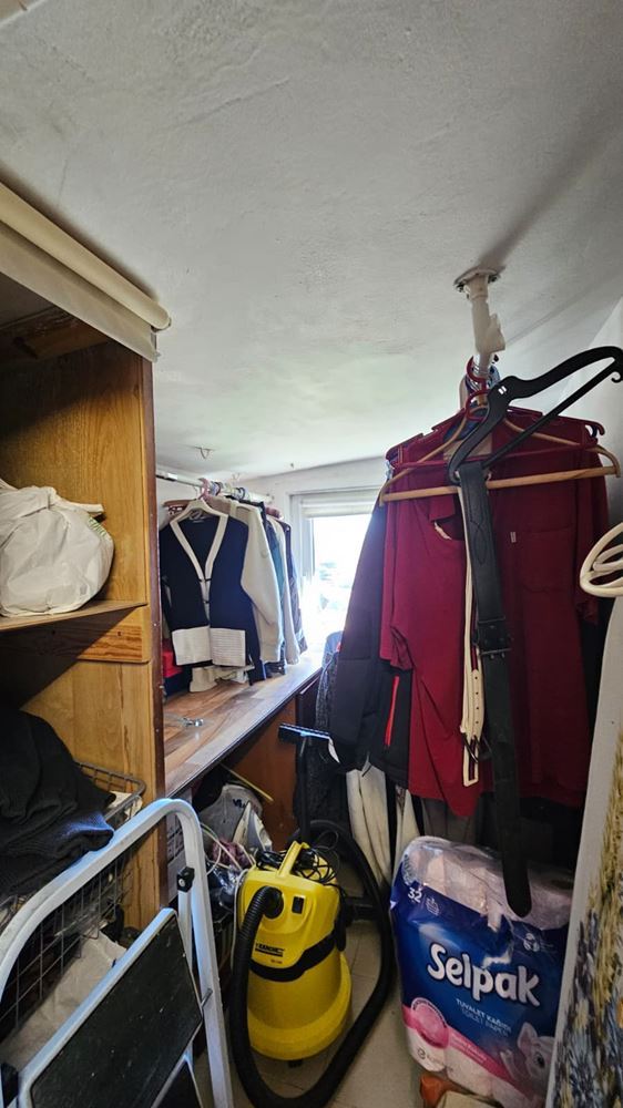 Excellent single-story house with pool and spacious yard in Dyulevo village