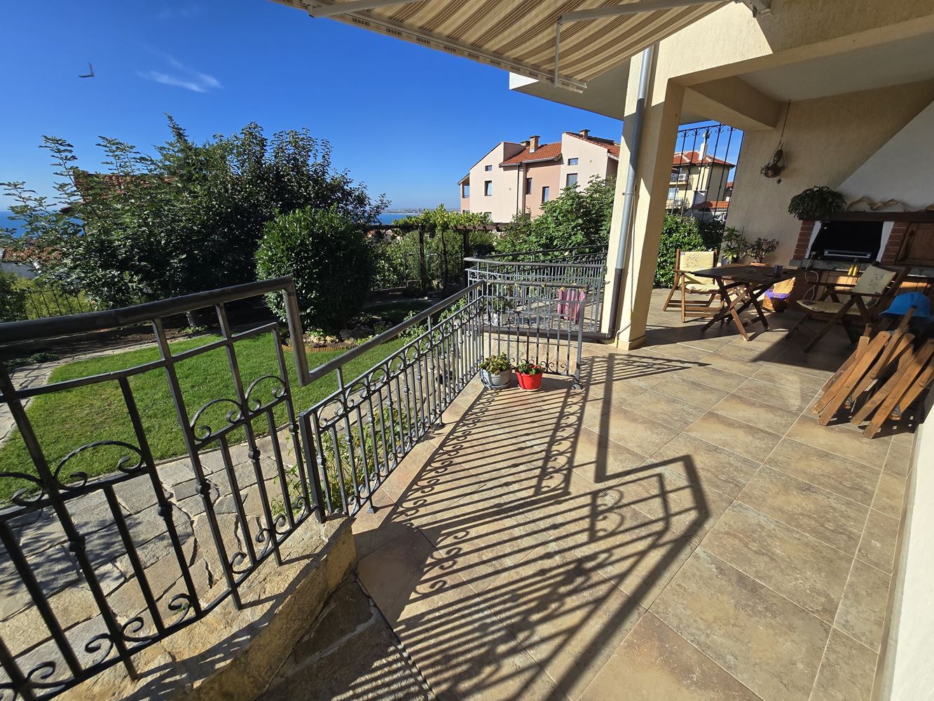 Detached House with Panoramic Sea View and Private Garden in Sveti Vlas