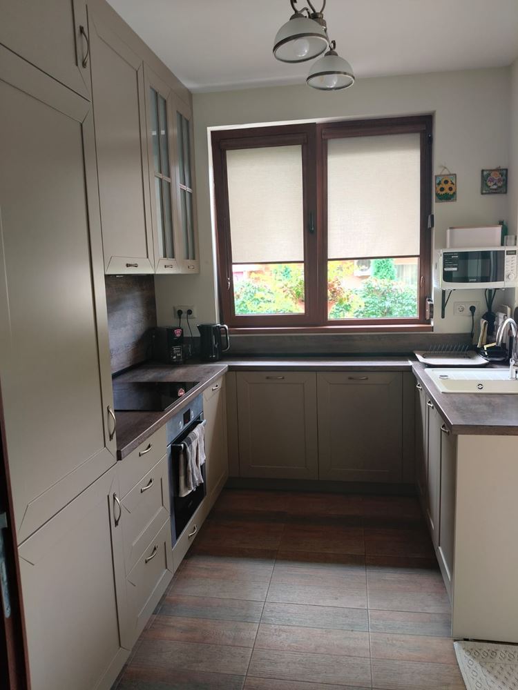 Spacious three-storey single-family house in the center of Ravda – comfort, prestige, and complete independence