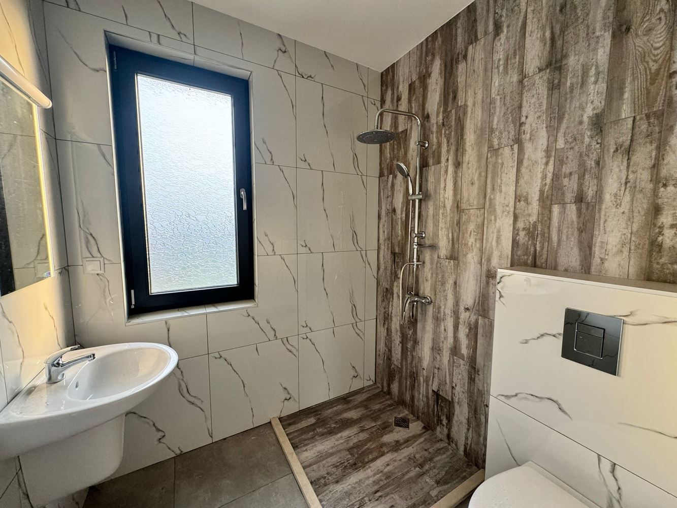 Modern two-story house with yard in a luxury complex between Pomorie and Sarafovo – style, space, and nature