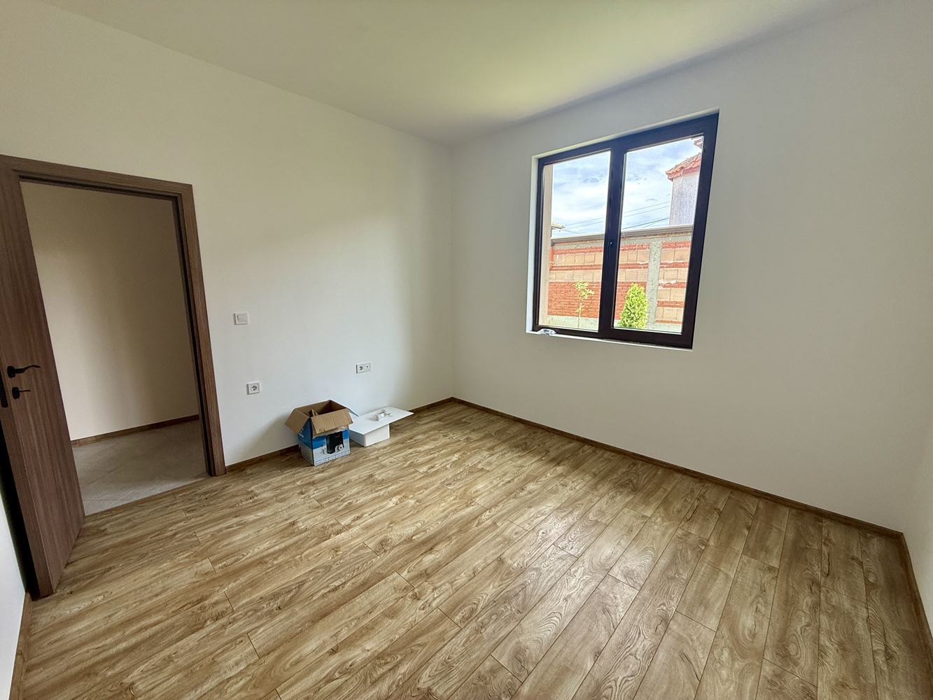 New Single-Storey House with Three Bedrooms and Private Garden – Comfort, Peace, and Quality near Sunny Beach