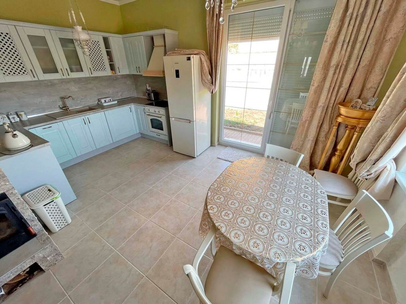 Luxury House with Pool and Panoramic Views in Kosharitsa – Only 5 Minutes from Sunny Beach